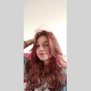 Montaine , babysitter à Saintes