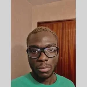 Elie, babysitter à Villemomble