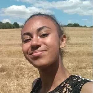 Ariane, babysitter à Thorigny sur Marne