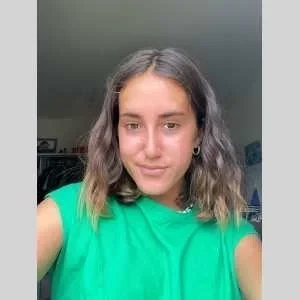 Emma, babysitter à Rouen