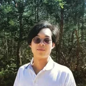 Hugo, babysitter à Maurepas