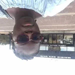 Stephanie , babysitter à Les Ulis