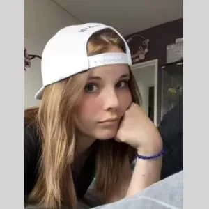 Melodie, babysitter à Bagneux