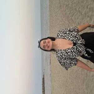 Marla, babysitter à Narbonne