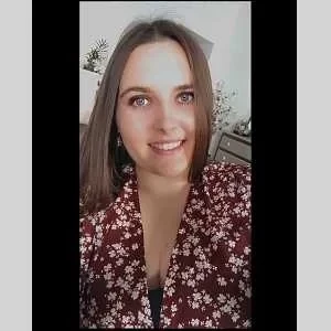 Justine, babysitter à Savigne sur Lathan