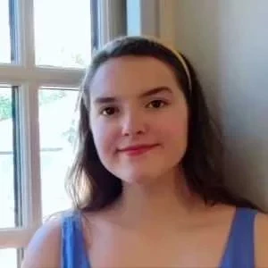 Fleur, babysitter à Guyancourt