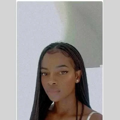 Mariam, babysitter à Villars