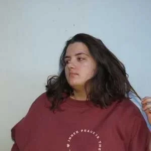 Léa, babysitter à Calignac