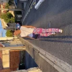 Charlotte , babysitter à Merignac