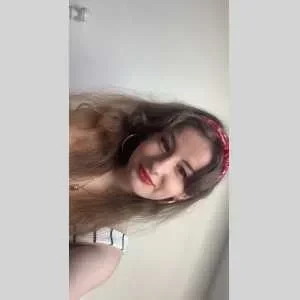 Matéa, babysitter à Cerences