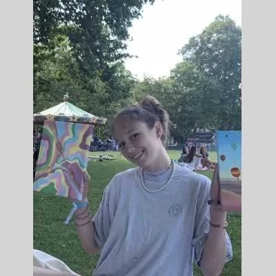 Annouchka , babysitter à Annecy