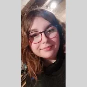 éloïse , babysitter à Lempdes