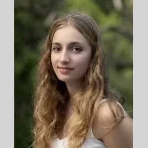 Sasha, babysitter à Tassin la Demi Lune