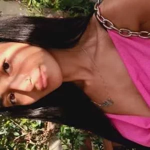 Keltoum, babysitter à Marseille