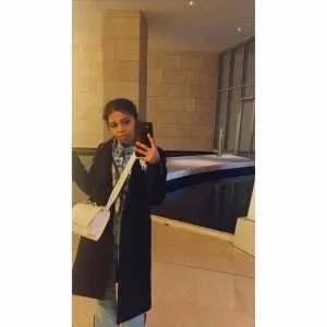 Neha, babysitter à Issy les Moulineaux