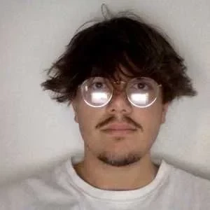 Antoine, babysitter à Brive la Gaillarde