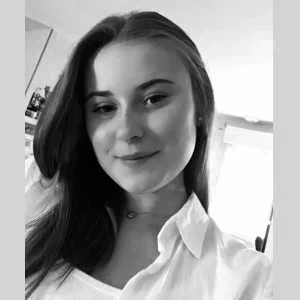 Noemie, babysitter à Chabournay