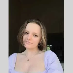 Chloé, babysitter à Loire Authion