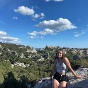 Lou-ann, babysitter à Gap