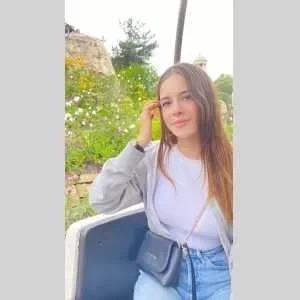 Emma, babysitter à Le Havre