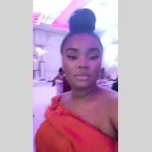 Maréchale , babysitter à Paris