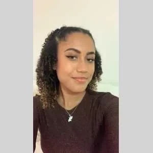 Solen', babysitter à Reze