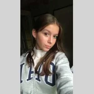 Manon, babysitter à Etriche