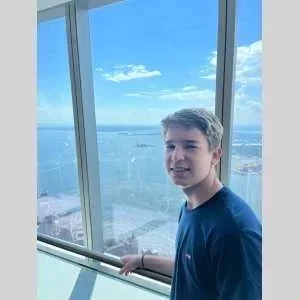 Victor, babysitter à Perpignan