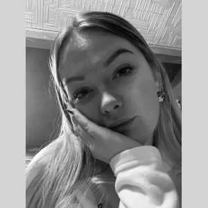 Oceane, babysitter à Le Molay Littry