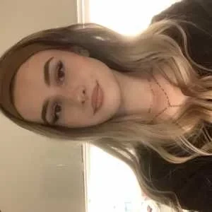 Emilie, babysitter à Lavaur