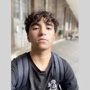 Adham, babysitter à Boulogne Billancourt