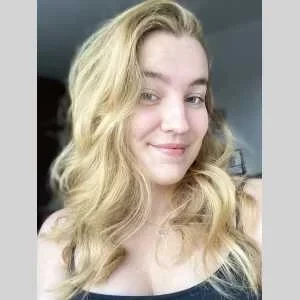 Elise, babysitter à Bouaye