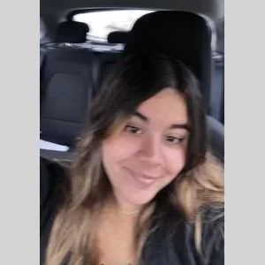 Anissa, babysitter à Montereau Fault Yonne