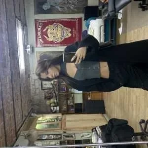 Manuela, babysitter à Laval