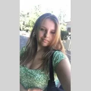 Camille , babysitter à Colmar