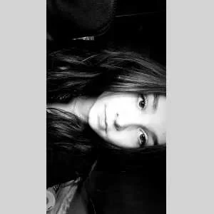 Léa, babysitter à Podensac