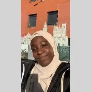 Tenin, babysitter à Liancourt