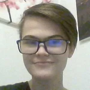 Casiel, babysitter à Colmar