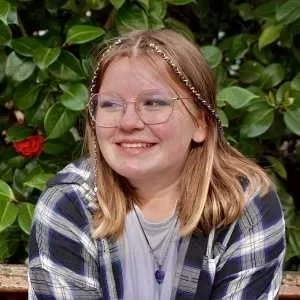 Clémentine, babysitter à Le Bignon