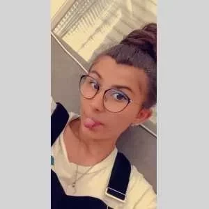 Franchesca, babysitter à Vendin le Vieil