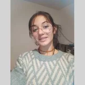 Rachel , babysitter à Chateauroux