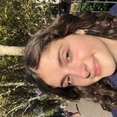 Zoé, babysitter à Caluire et Cuire