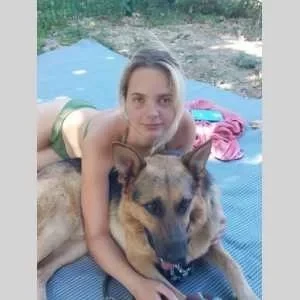 Mélina , babysitter à Voreppe