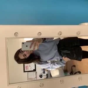 Elise, babysitter à Loire