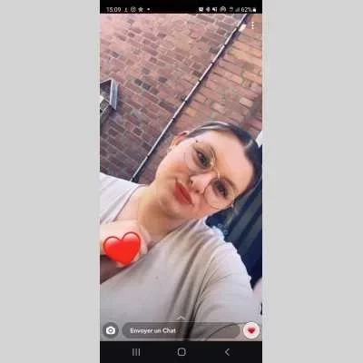 Alexia , babysitter à Escautpont