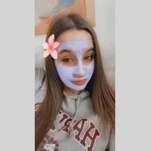 Melina, babysitter à L Isle sur la Sorgue