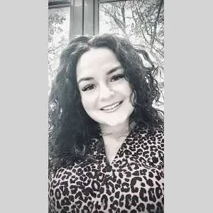 Emilie, babysitter à Miribel