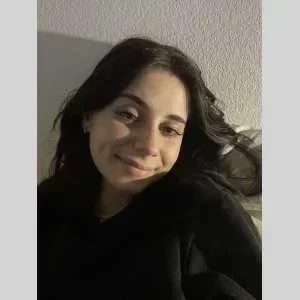 Amandine , babysitter à Flayosc