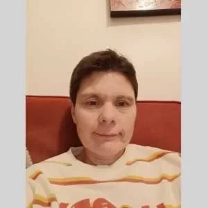 Sylvie , babysitter à Lassay les Chateaux