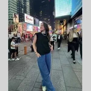 Louna, babysitter à Brax